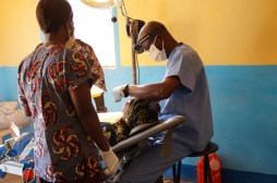 2014-02 dental in Grand Kalabe (Small)